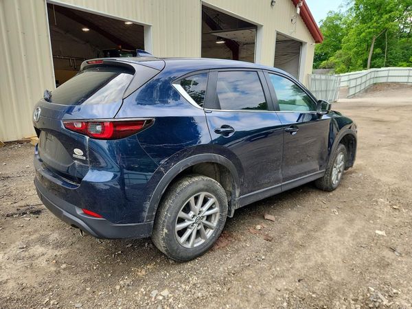 2022 MAZDA CX-5 Preferred Package