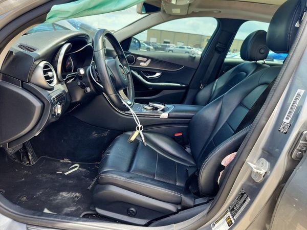 2016 MERCEDES-BENZ C C300