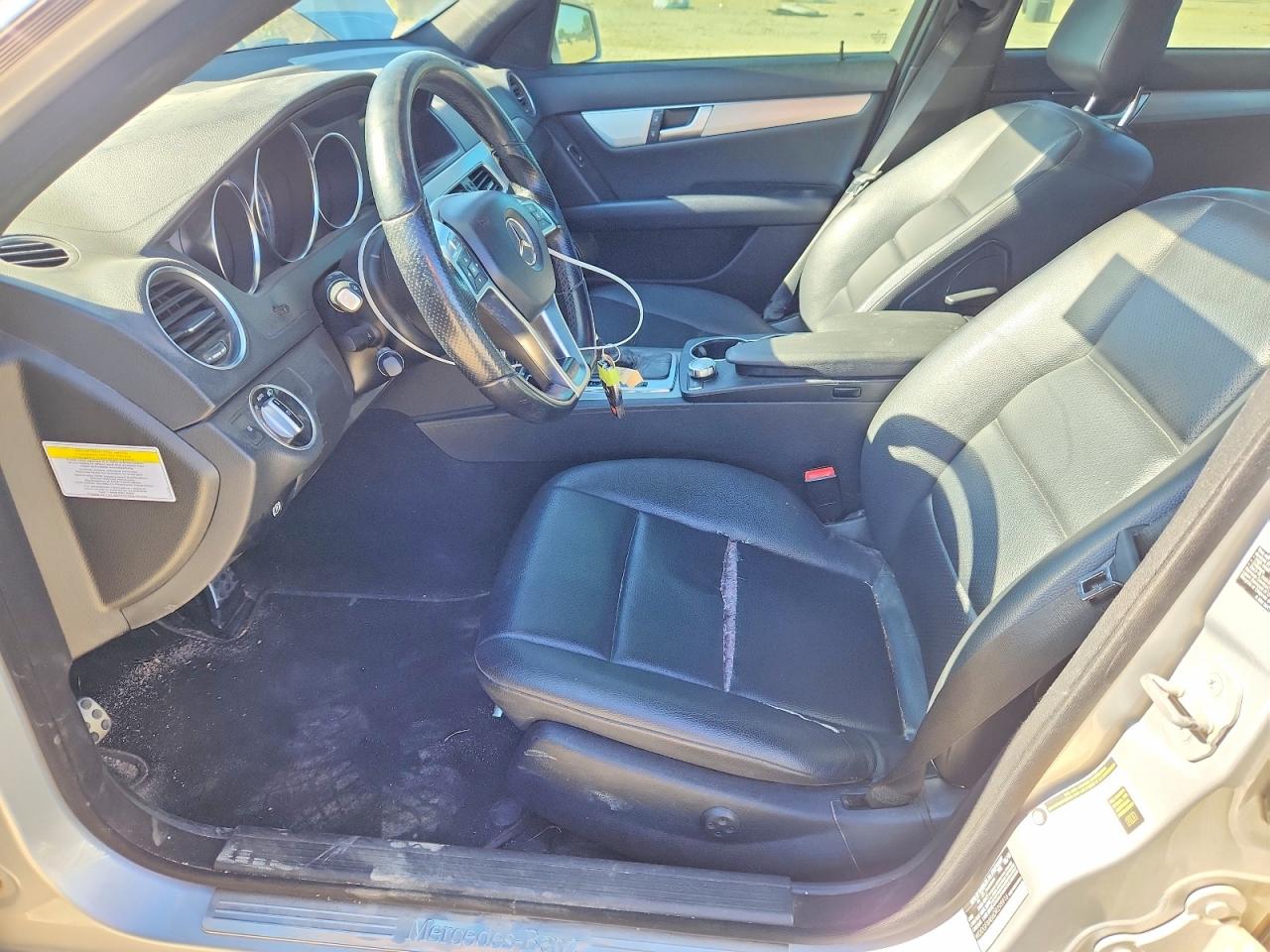 2013 MERCEDES-BENZ C C300