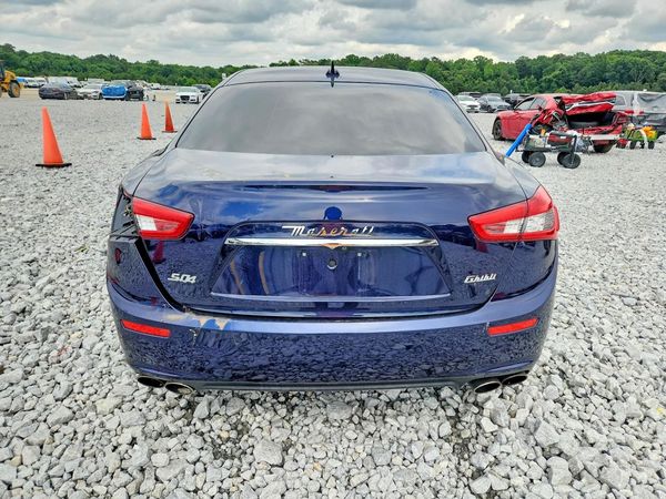 2017 MASERATI GHIBLI Luxury