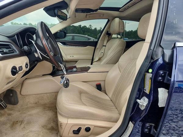 2017 MASERATI GHIBLI Luxury
