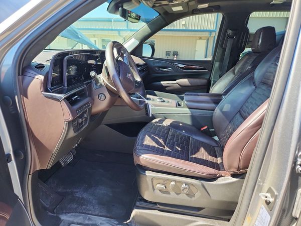 2022 CADILLAC ESCALADE