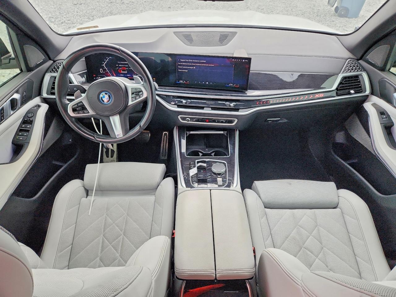 2024 BMW X5 xDrive50e