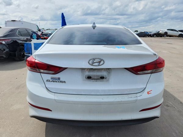 2017 HYUNDAI ELANTRA