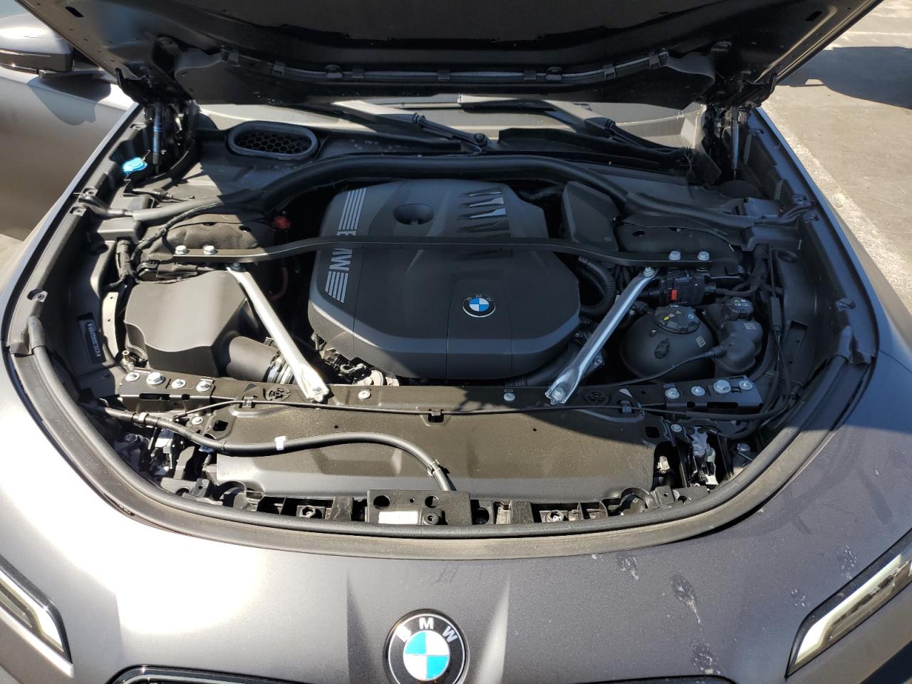 2025 BMW 740