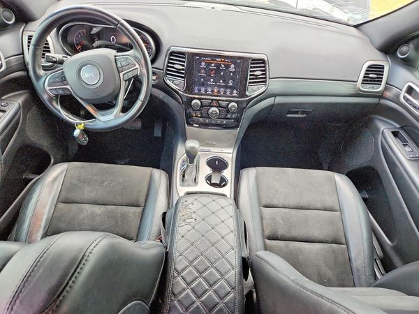 2021 JEEP GRAND CHEROKEE LAREDO 4X2