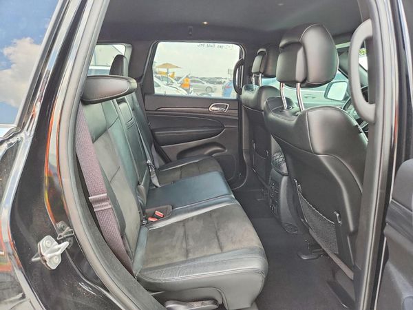 2021 JEEP GRAND CHEROKEE LAREDO 4X2