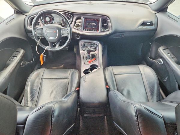 2018 DODGE CHALLENGER SXT