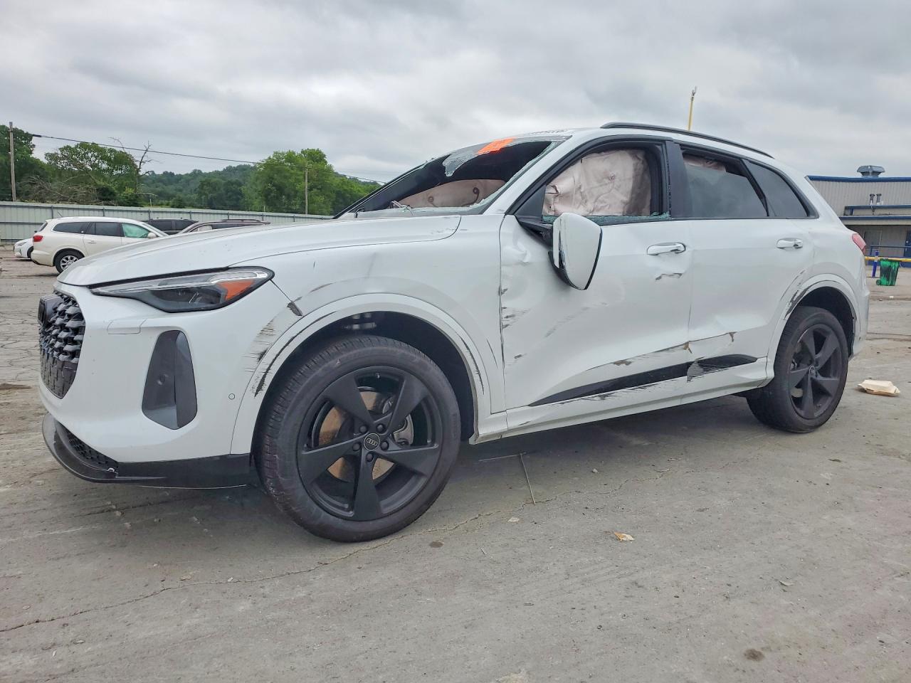 2025 AUDI Q5