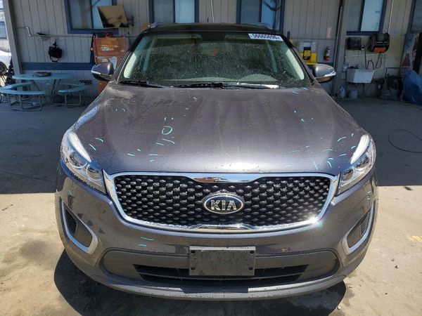 2017 KIA SORENTO L, LX