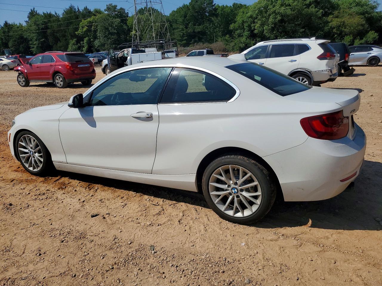 2016 BMW 228
