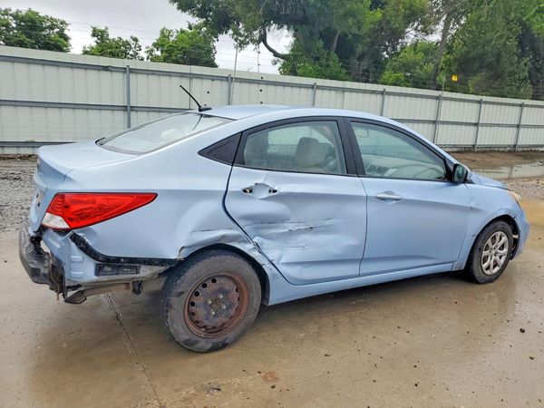 2013 HYUNDAI ACCENT GLS, GS