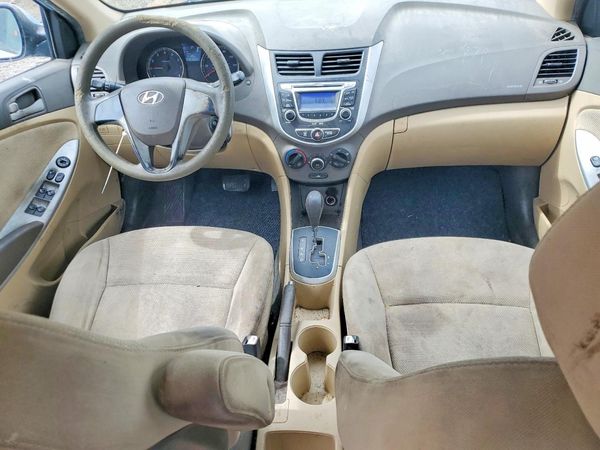 2013 HYUNDAI ACCENT GLS, GS
