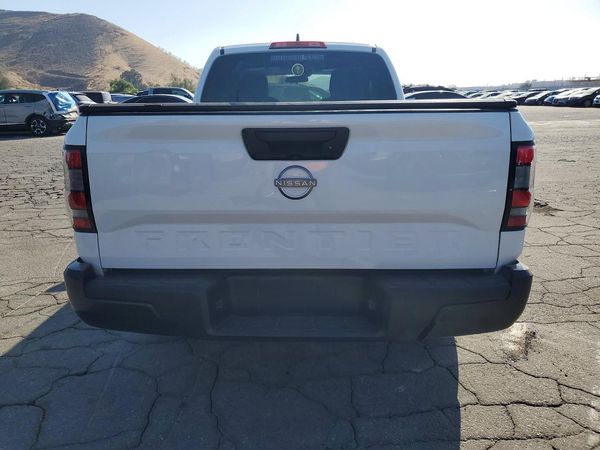 2024 NISSAN FRONTIER