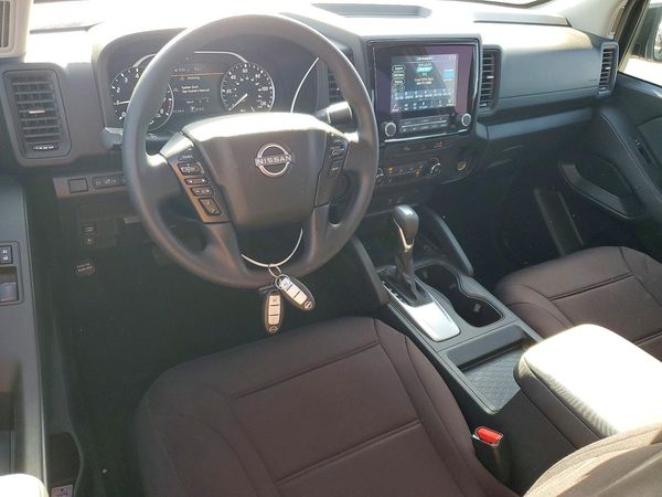 2024 NISSAN FRONTIER