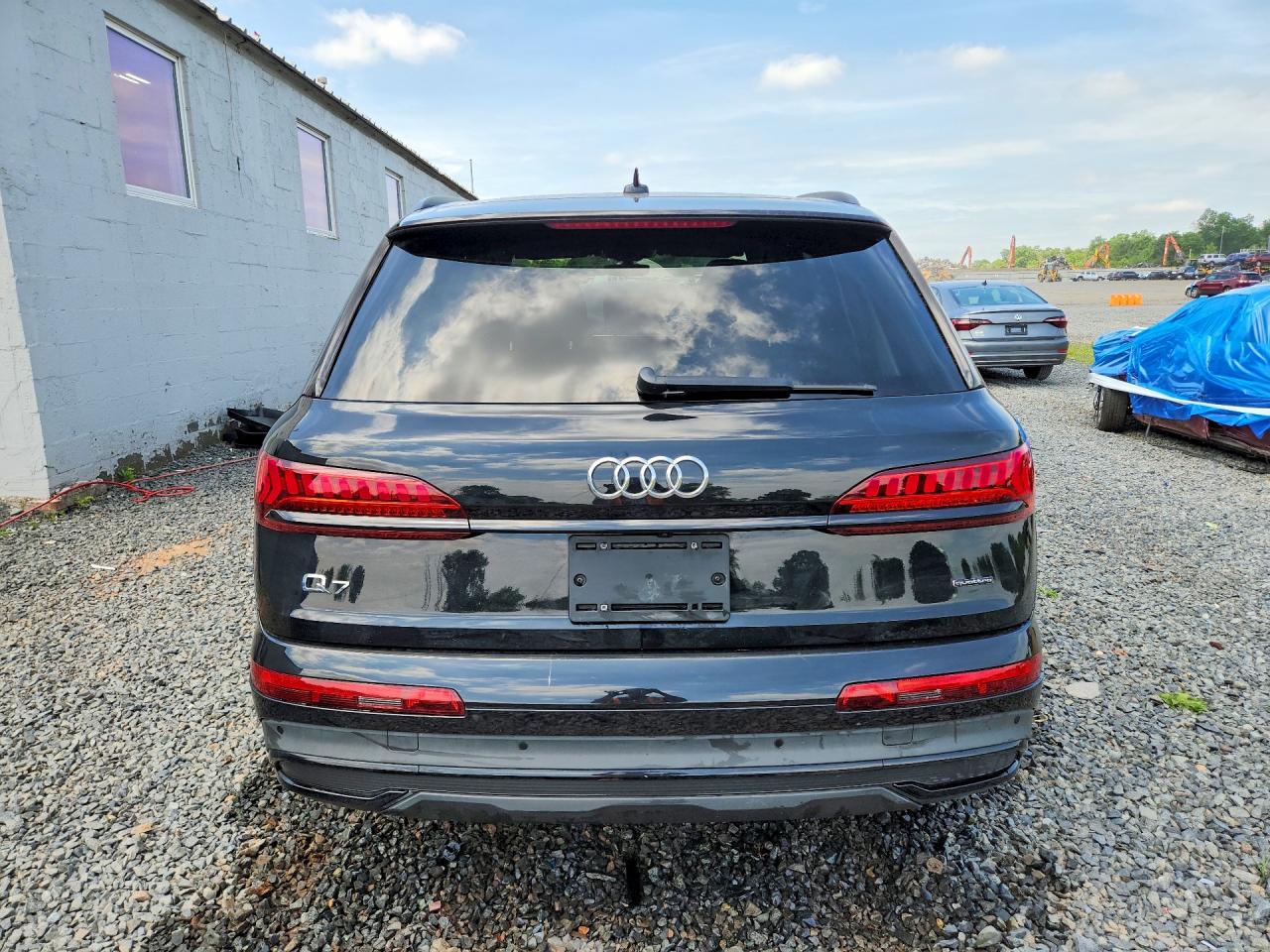 2022 AUDI Q7 quattro Premium Plus