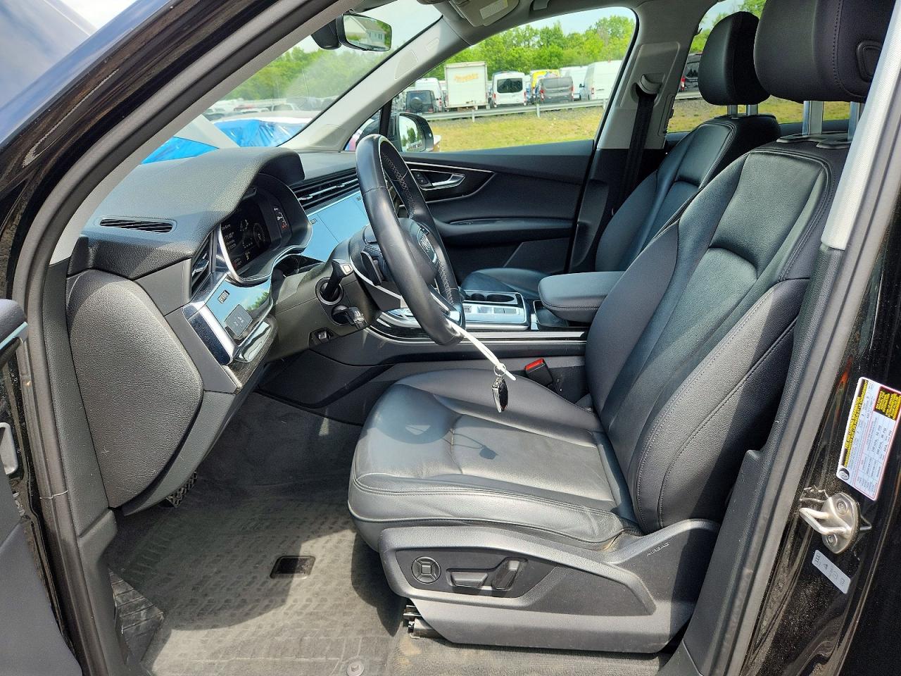 2022 AUDI Q7 quattro Premium Plus
