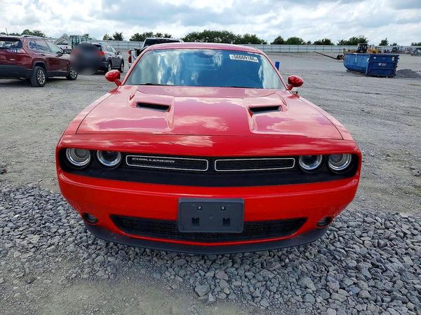 2015 DODGE CHALLENGER SXT Plus