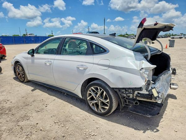 2021 HYUNDAI SONATA SEL