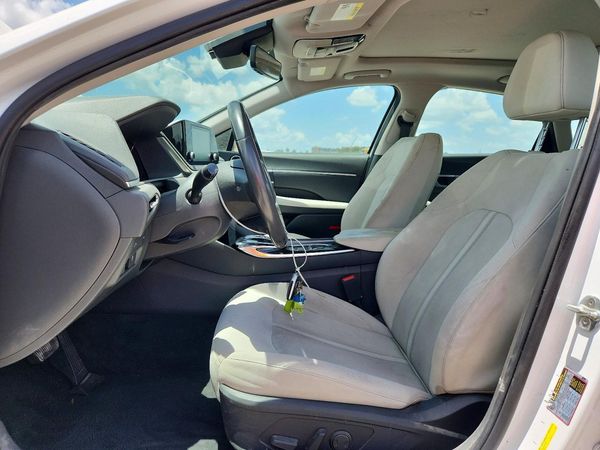 2021 HYUNDAI SONATA SEL