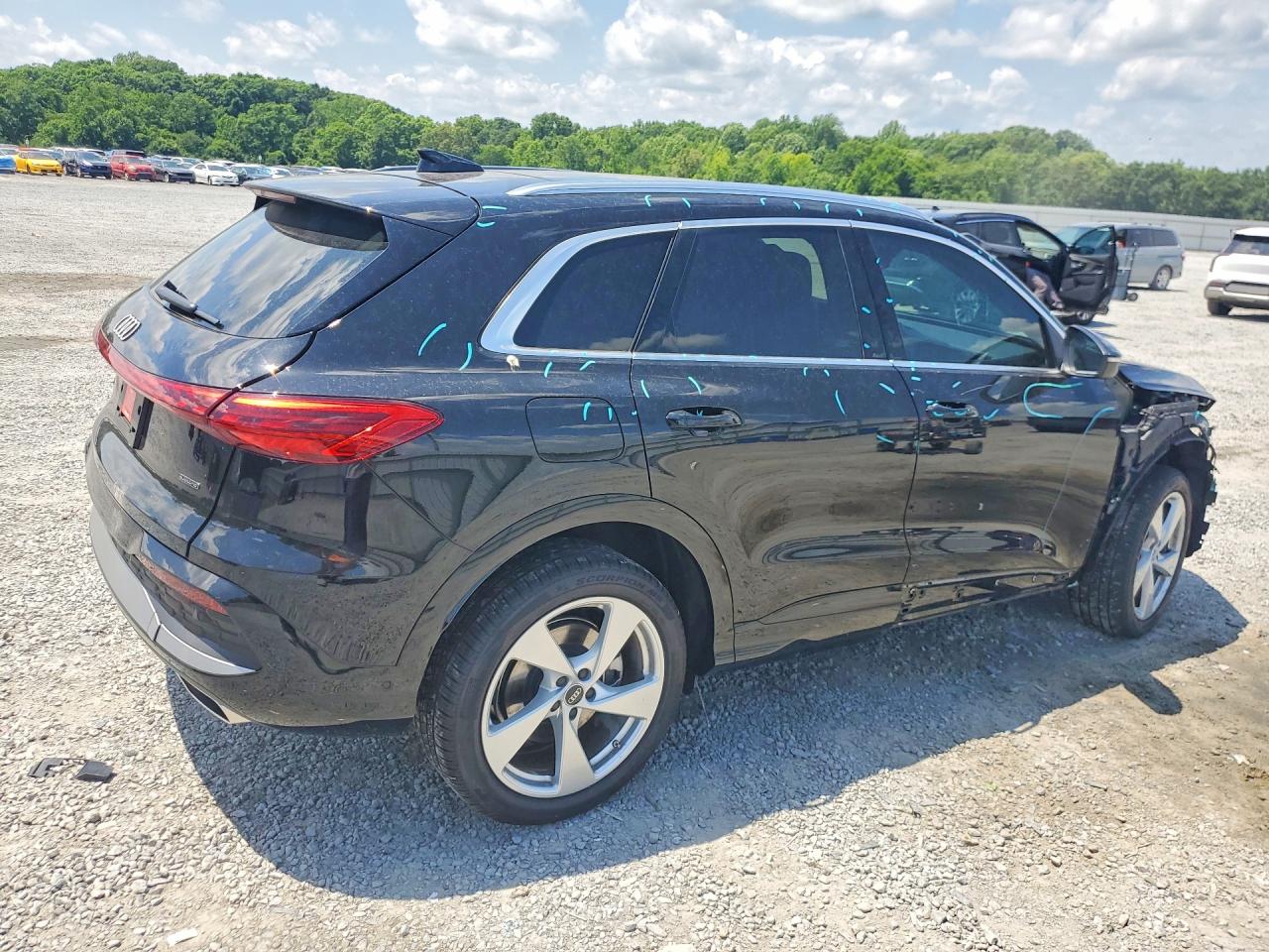 2025 AUDI Q5 quattro Premium Plus
