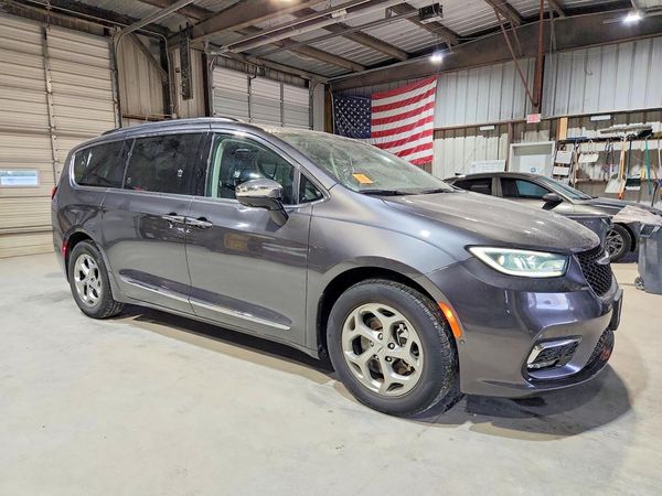 2023 CHRYSLER PACIFICA Limited