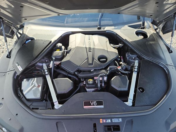 2026 GENESIS G90 3.5T e-Supercharger