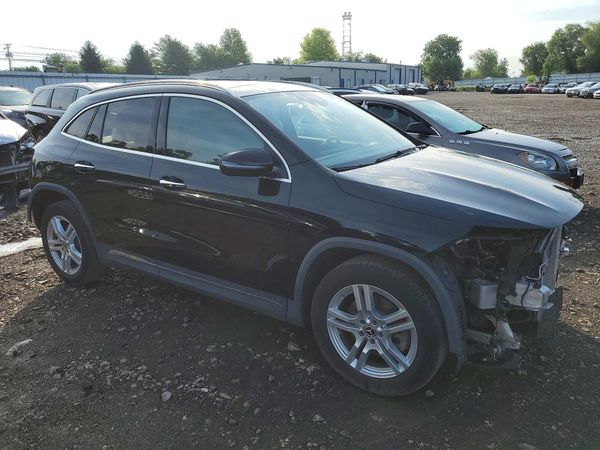 2021 MERCEDES-BENZ GLA GLA250-4M