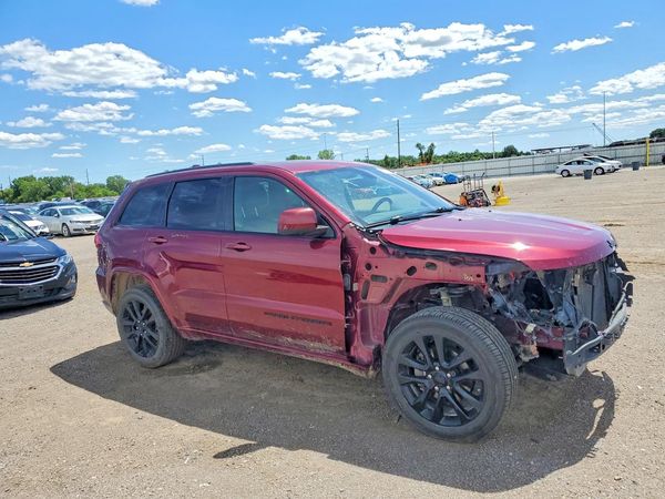 2018 JEEP GRAND CHEROKEE LAREDO 4X4