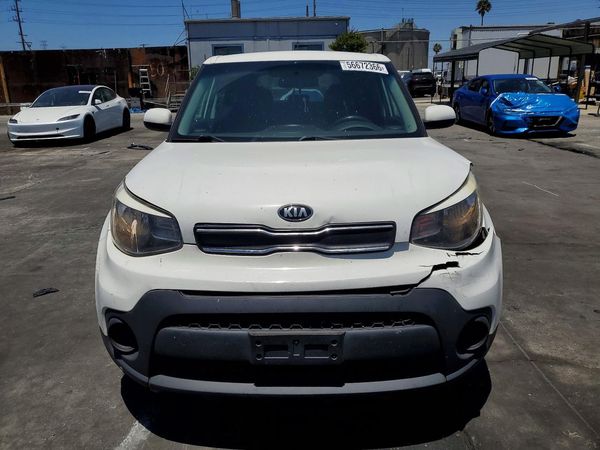 2018 KIA SOUL Base