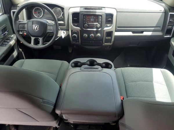 2020 RAM 1500 CLASSIC SLT