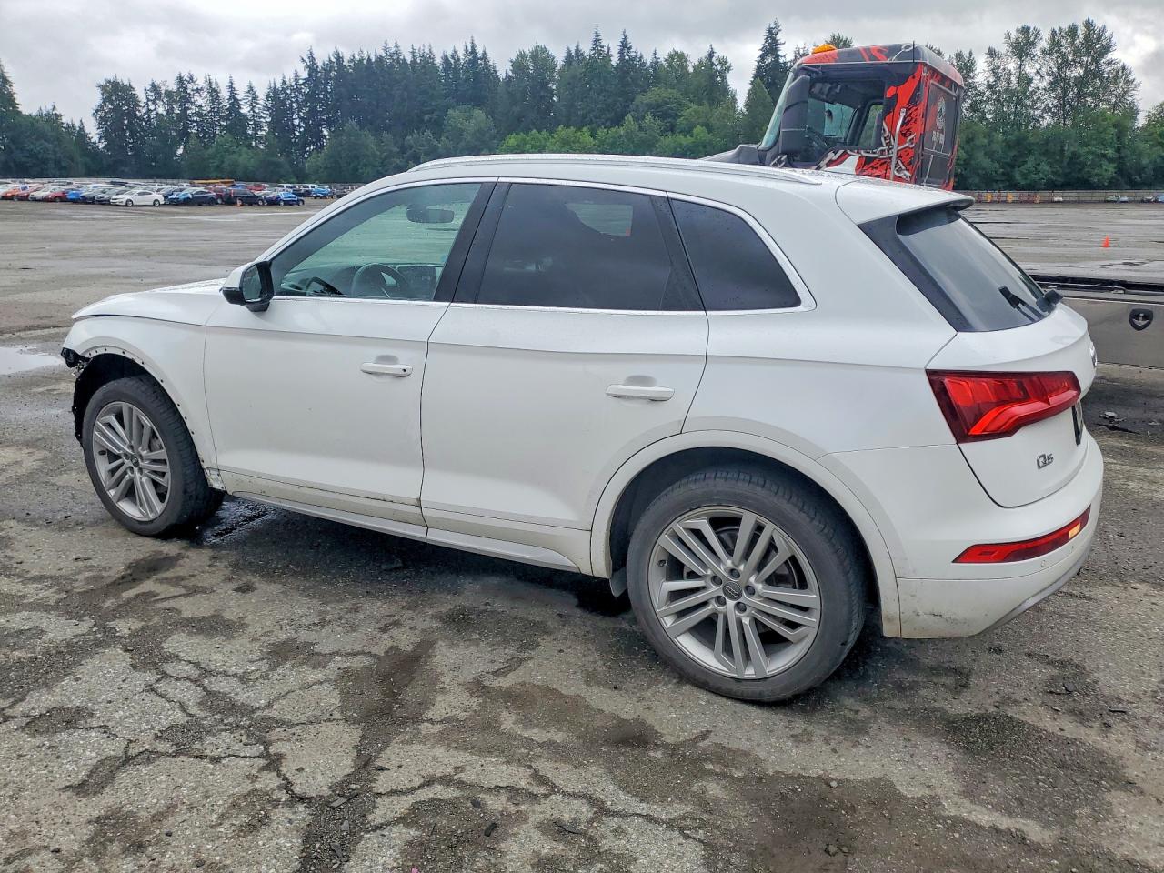 2019 AUDI Q5 quattro Premium Plus