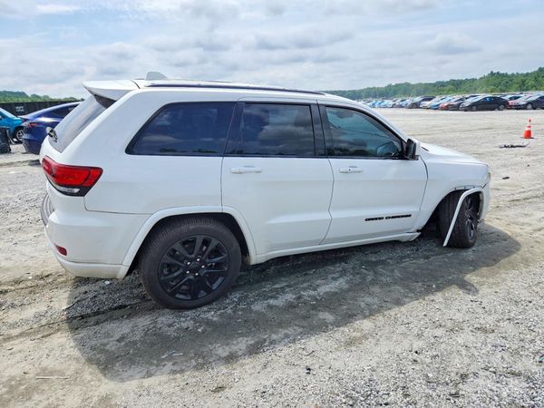 2019 JEEP GRAND CHEROKEE LAREDO 4X4