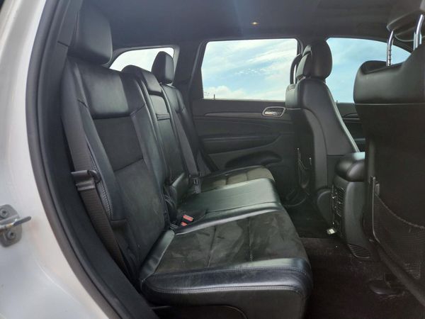 2019 JEEP GRAND CHEROKEE LAREDO 4X4