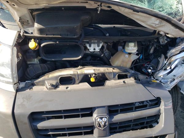 2018 RAM PROMASTER 1500 — Engine bay