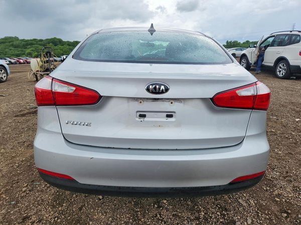 2016 KIA FORTE