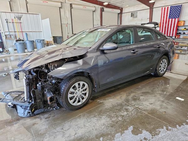 2022 KIA FORTE