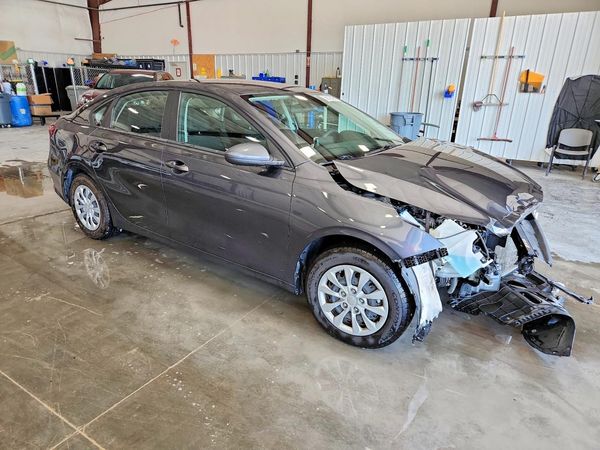 2022 KIA FORTE