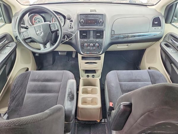 2014 DODGE GRAND CARAVAN SE