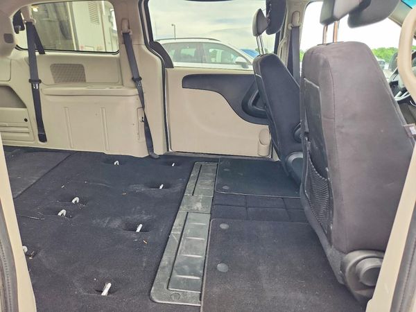 2014 DODGE GRAND CARAVAN SE