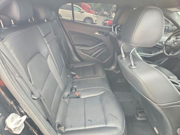 2018 MERCEDES-BENZ GLA GLA250