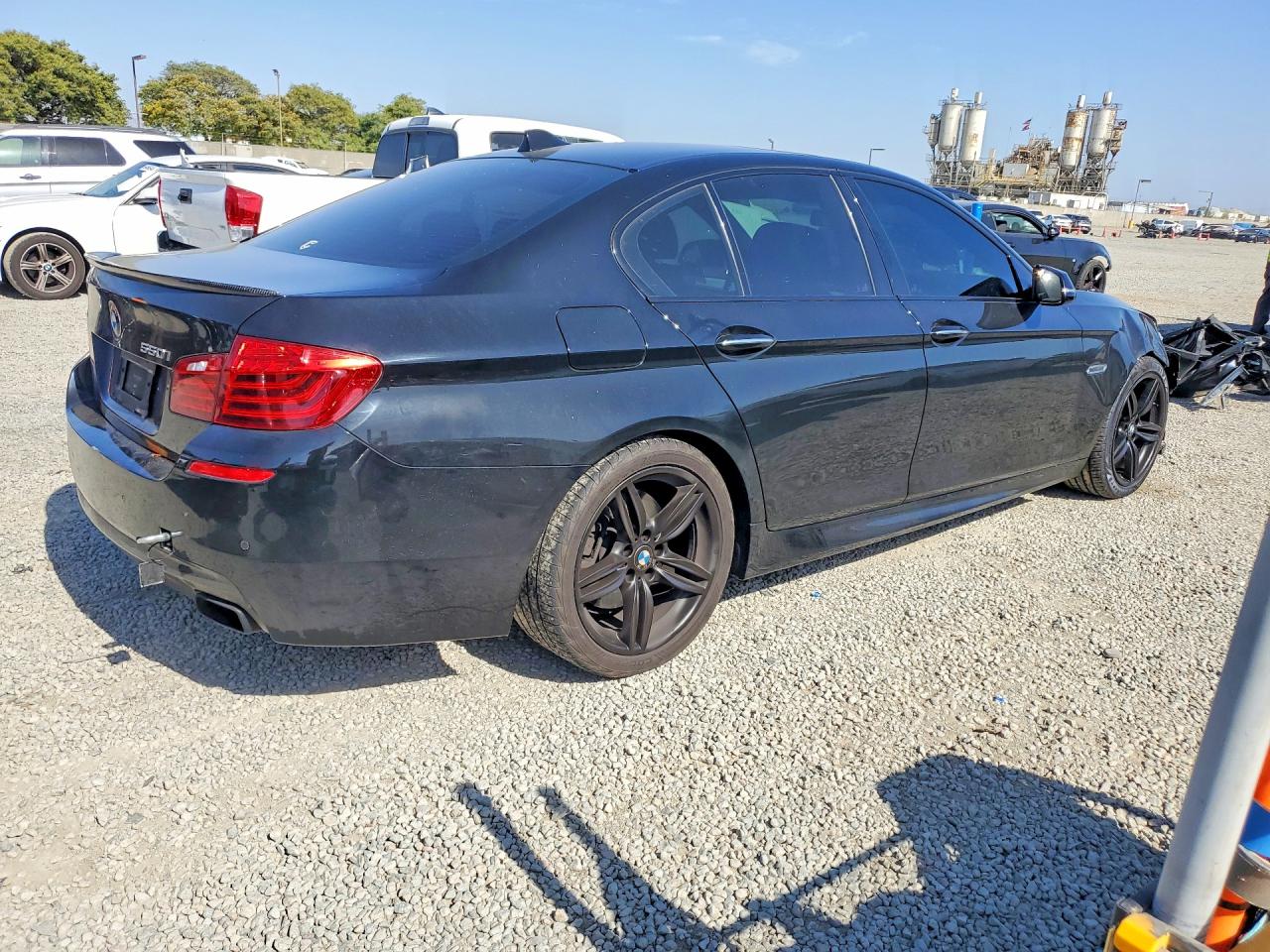 2016 BMW 550