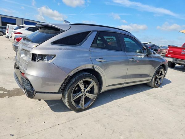 2022 GENESIS GV70