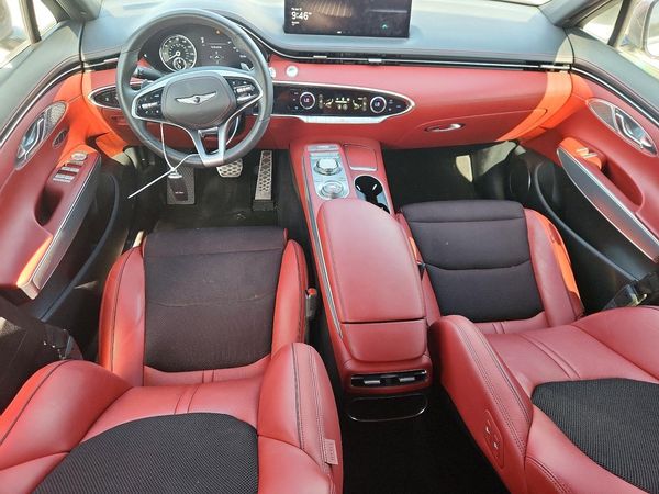 2022 GENESIS GV70