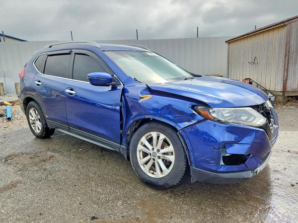 2018 NISSAN ROGUE
