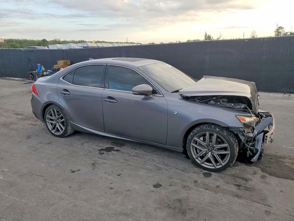 2016 LEXUS IS