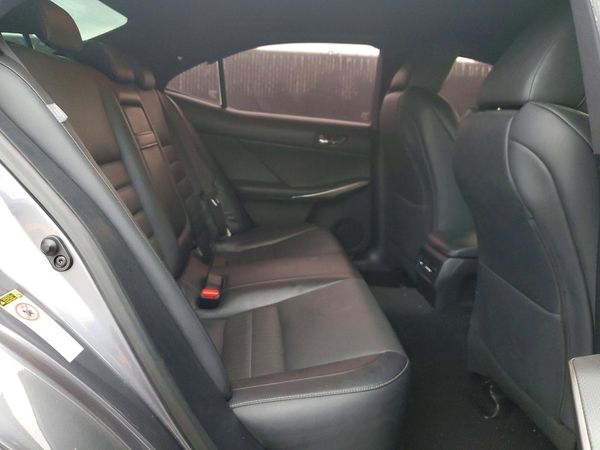 2016 LEXUS IS