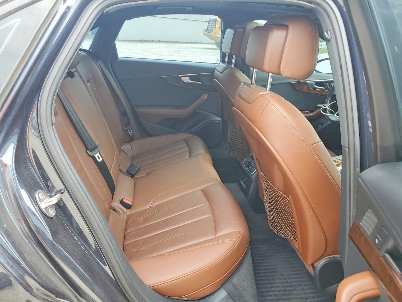 2018 AUDI A4 quattro Premium