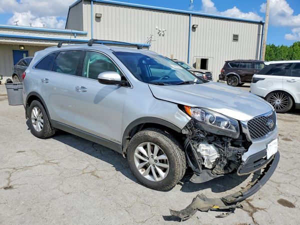 2017 KIA SORENTO