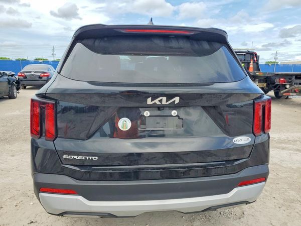 2025 KIA SORENTO LX
